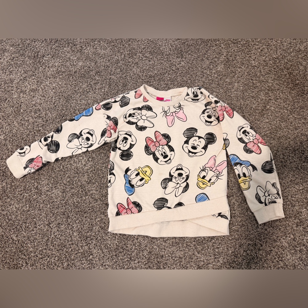 Disney Minnie Mouse sweatshirt 7-8